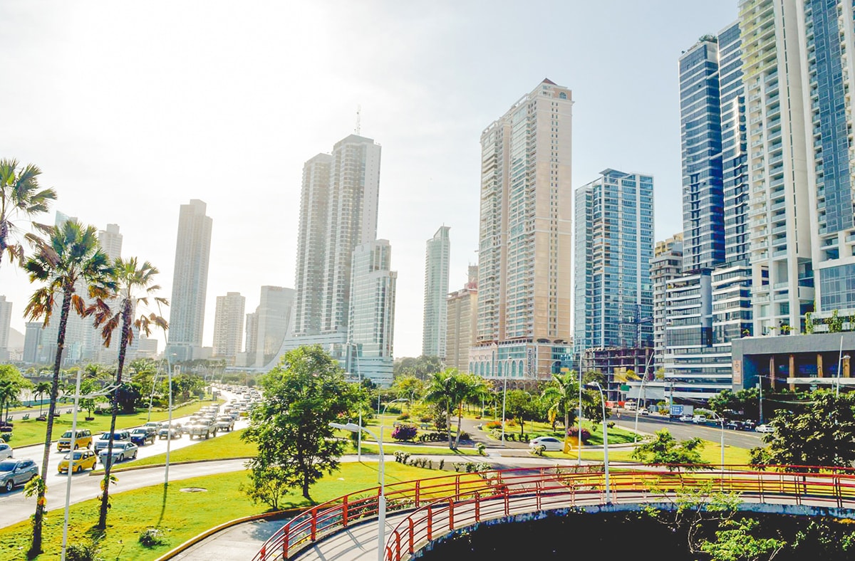 Walking The Cinta Costero, Panama City 1 Exploring Cinta Costero in Panama City, Panama | Travel blog Panama | What to do in Panama | Panama City | Cinta Costero | When to visit | Where to sleep | Where to eat | How to get around | What to do | 24 hours | 1 Day | 2 Days | Solo Female Travel | Backpackers Wanderlust |