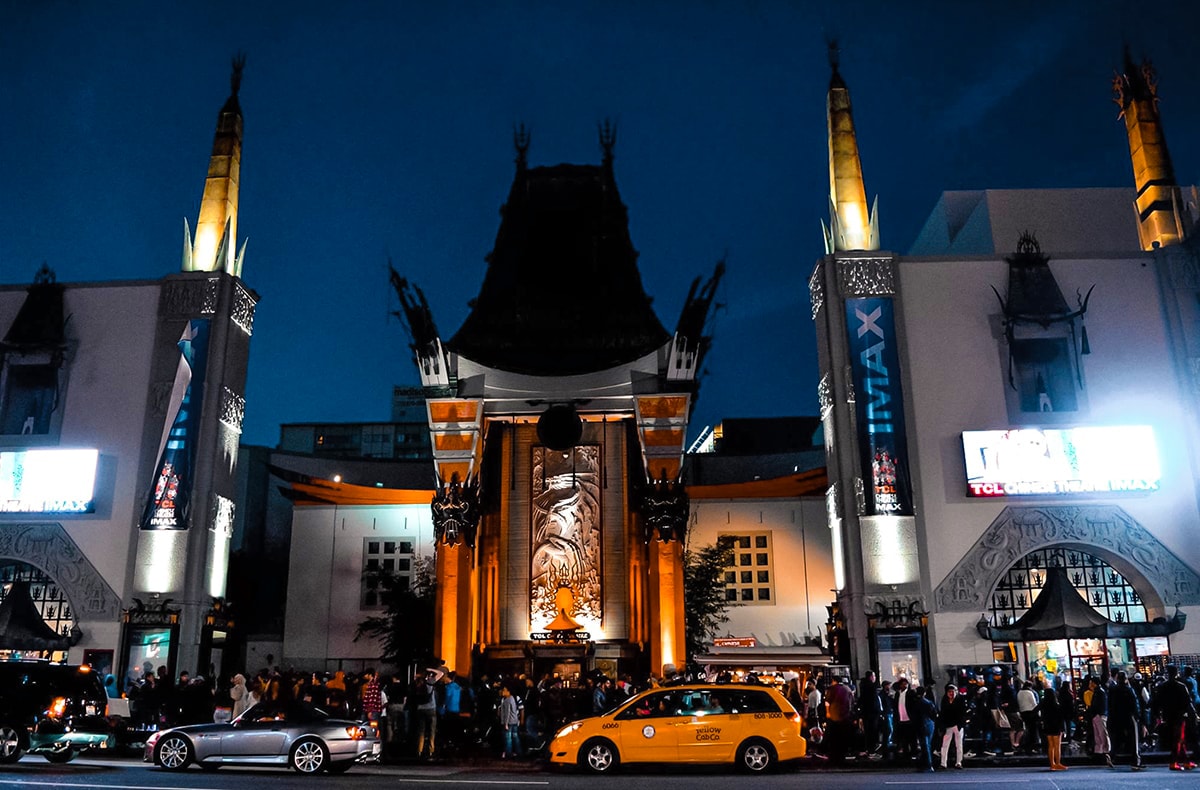 Checking Out Santa Monica And Venice Beach In Los Angeles 12 Stopover in Los Angeles, The United States | 48 and 24 Hour Itinerary | What to do in Los Angeles | Layover | Los Angeles | Stopover | One day in | Two days in | When to visit | Where to sleep | Where to eat | How to get around | What to do | Backpacking | Budget Travel | Solo Female Travel | Backpackers Wanderlust |