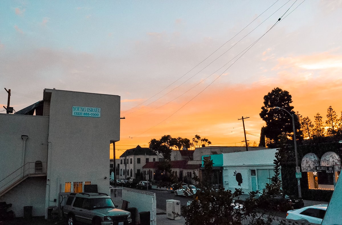 Exploring Hollywood & Landing In America 7 Stopover in Los Angeles, The United States | 48 and 24 Hour Itinerary | What to do in Los Angeles | Layover | Los Angeles | Stopover | One day in | Two days in | When to visit | Where to sleep | Where to eat | How to get around | What to do | Backpacking | Budget Travel | Solo Female Travel | Backpackers Wanderlust |