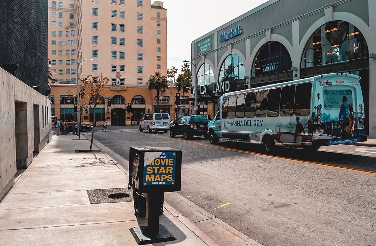 Exploring Hollywood & Landing In America 2 Stopover in Los Angeles, The United States | 48 and 24 Hour Itinerary | What to do in Los Angeles | Layover | Los Angeles | Stopover | One day in | Two days in | When to visit | Where to sleep | Where to eat | How to get around | What to do | Backpacking | Budget Travel | Solo Female Travel | Backpackers Wanderlust |