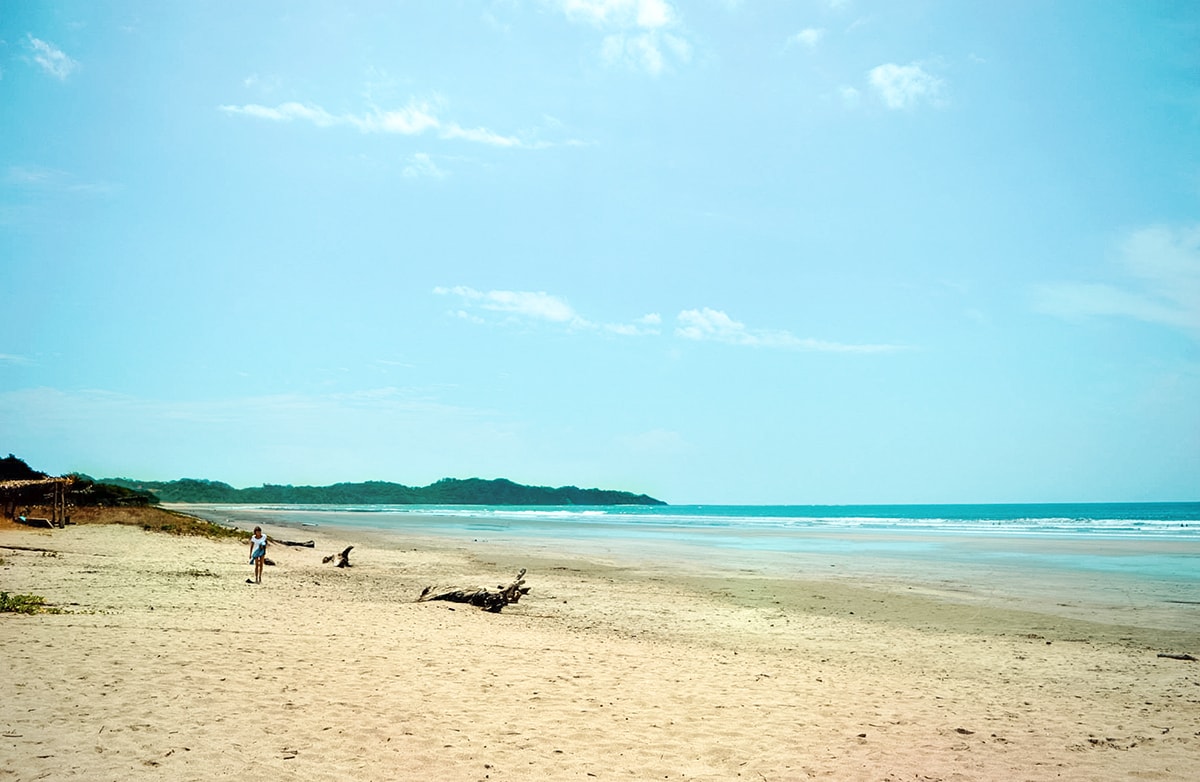 Day Trip in Playa Guiones | Travel Central America | Playa Guiones | Hike | Surfing | Surf | Beach | Backpacking Costa Rica | Kayaking | What to do | Where to sleep | Swimming | Tubing | Backpackers Wanderlust |
