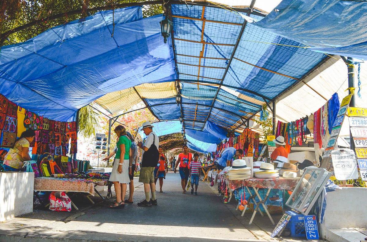 Panama - A Travel Guide for Backpackers 2 The Jewel Of Panama City, Casco Viejo | Travel blog Panama | What to do in Panama | Panama City | Casco Viejo | When to visit | Where to sleep | Where to eat | How to get around | Amazing photos | Solo Female Travel | Backpackers Wanderlust |