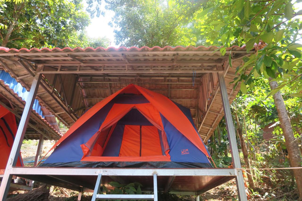 Coconutbeach Bungalows Party Hostel