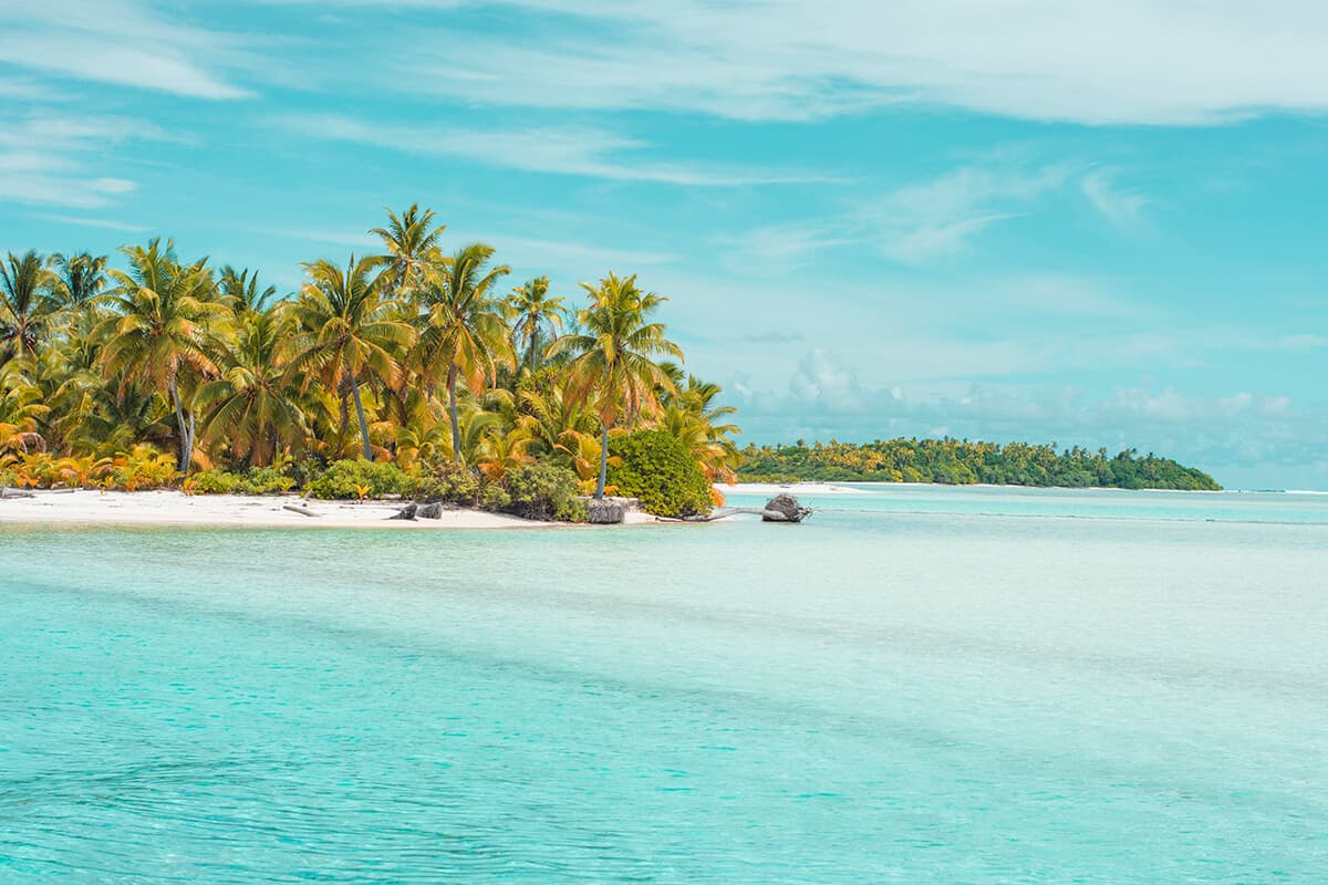 Aitutaki Day Tour From Rarotonga: Air Rarotonga Review 7 sand bar reaching out into the lagoon on our aitutaki day tour