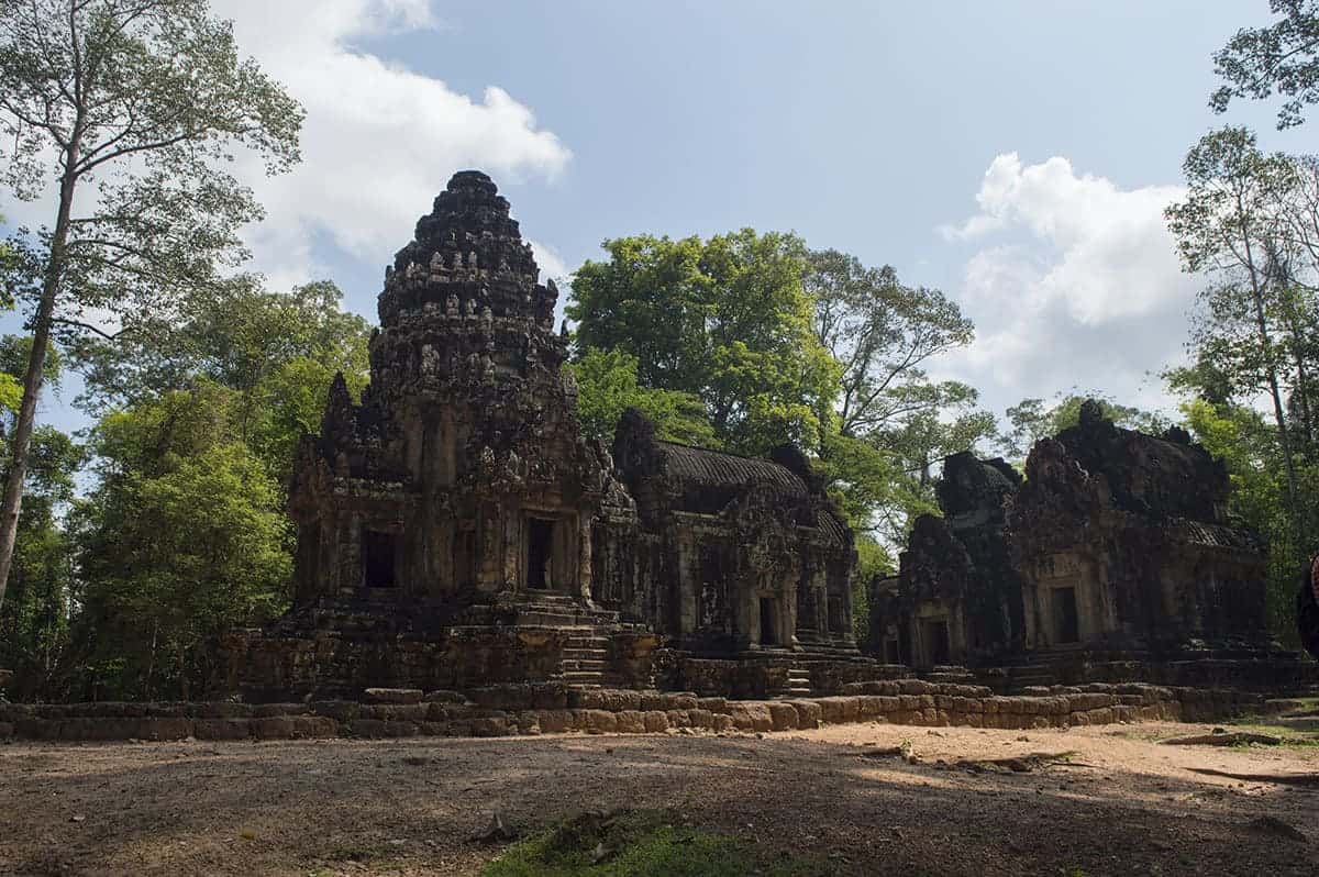 Angkor Wat Small Circuit: A Must Do In Siem Reap 32 arriving at thommanon and chau say tevoda