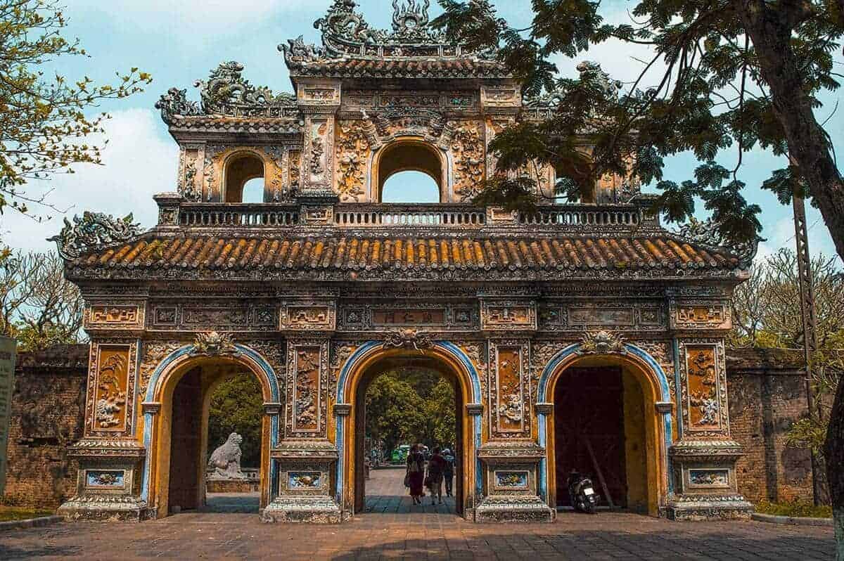 2 Days In Hue: My Backpacking Hue Itinerary & Tips 15 the impressive Chinese influence in architecture