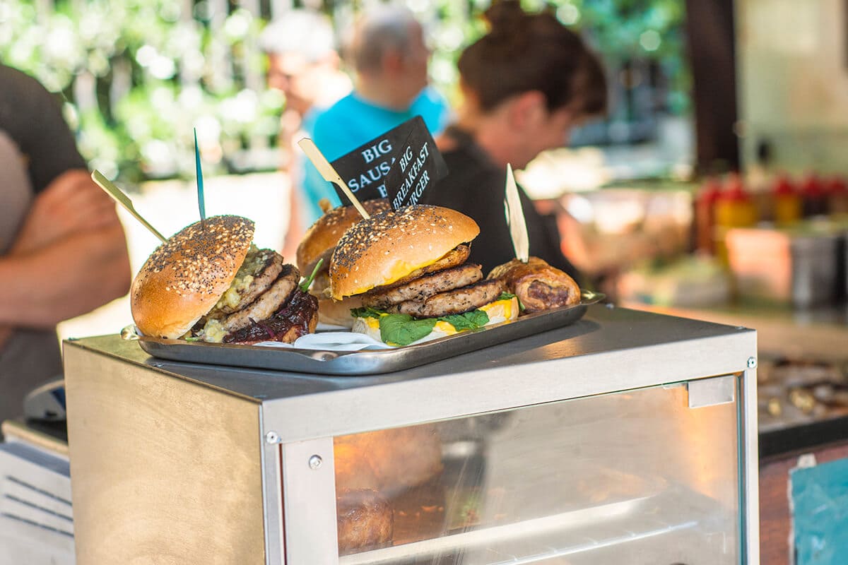 Backpacking London: All Budget Travelers Need To Know 13 borough market burgers backpacking london