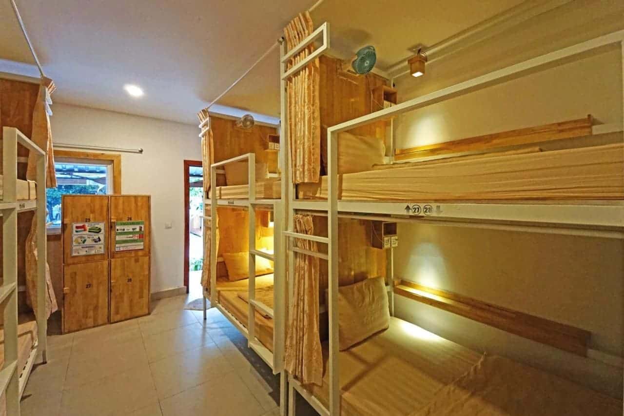 Best Hostels On Koh Rong Samloem & Koh Rong: Top Dorms In Paradise (2025) 19 clean pod style dorm beds at onederz koh rong samloem