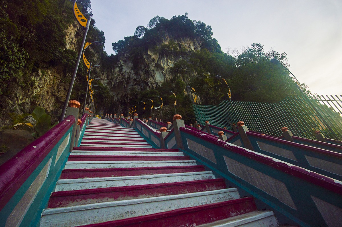 stairway batu caves