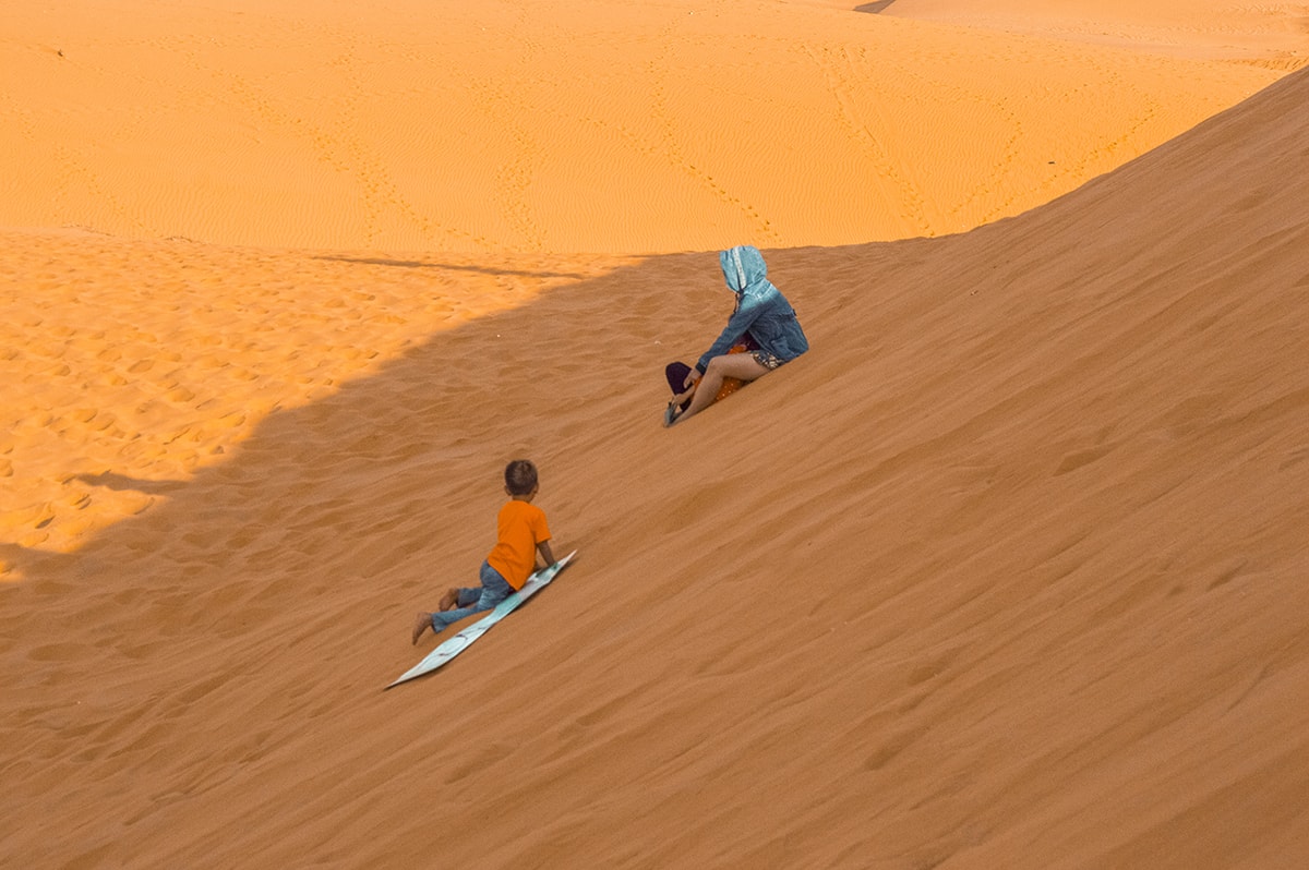 Best Things To Do In Mui Ne, Vietnam 18 sand boarding at the red sand dunes in mui ne