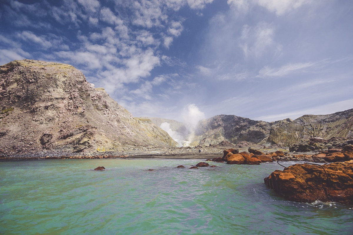 Day Tour To White Island, New Zealand's Most Active Volcano 10 Explore White Island, New Zealand | New Zealand's Most Active Volcano | Whakatane | North Island | Backpack New Zealand | Travel | Backpacking | Surlphur | Geothermal | Amazing landscapes | Photography | Backpackers Wanderlust |