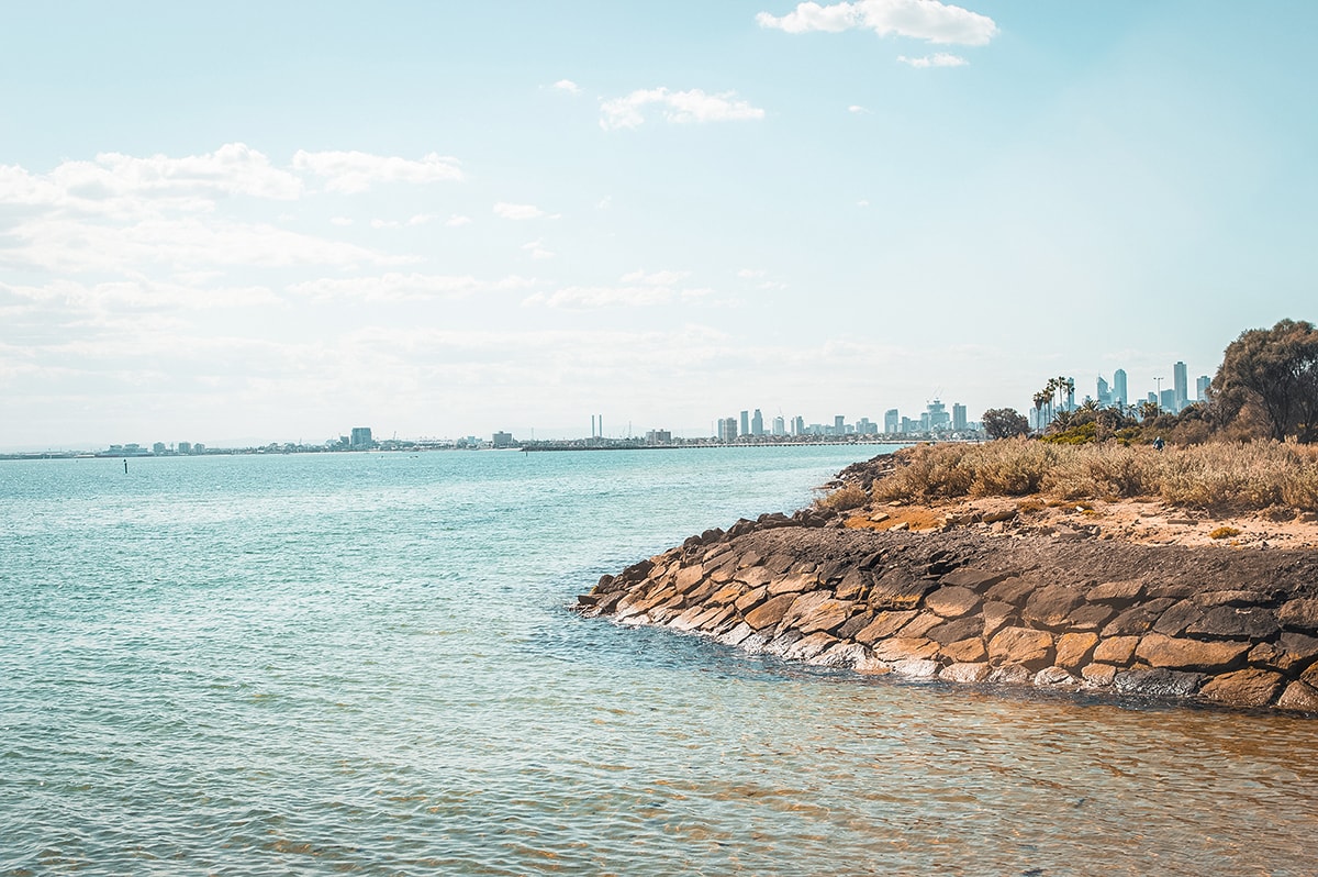 16 Best Things To Do In St Kilda, Melbourne For The Ultimate Time 14 looking back towards the city when walking around the waterfront in st kilda