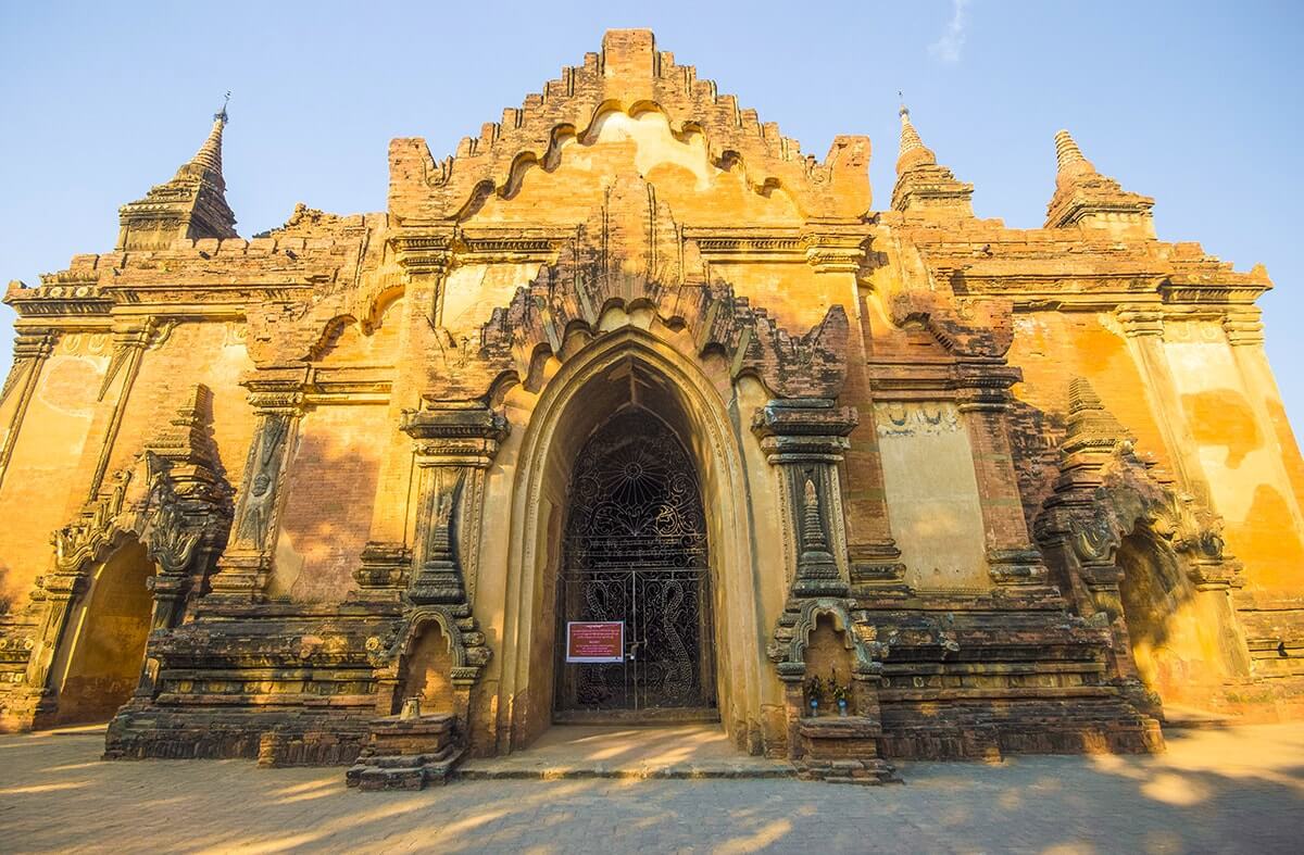 How To Explore The Temples In Bagan, Myanmar 2 underneath temples in bagan