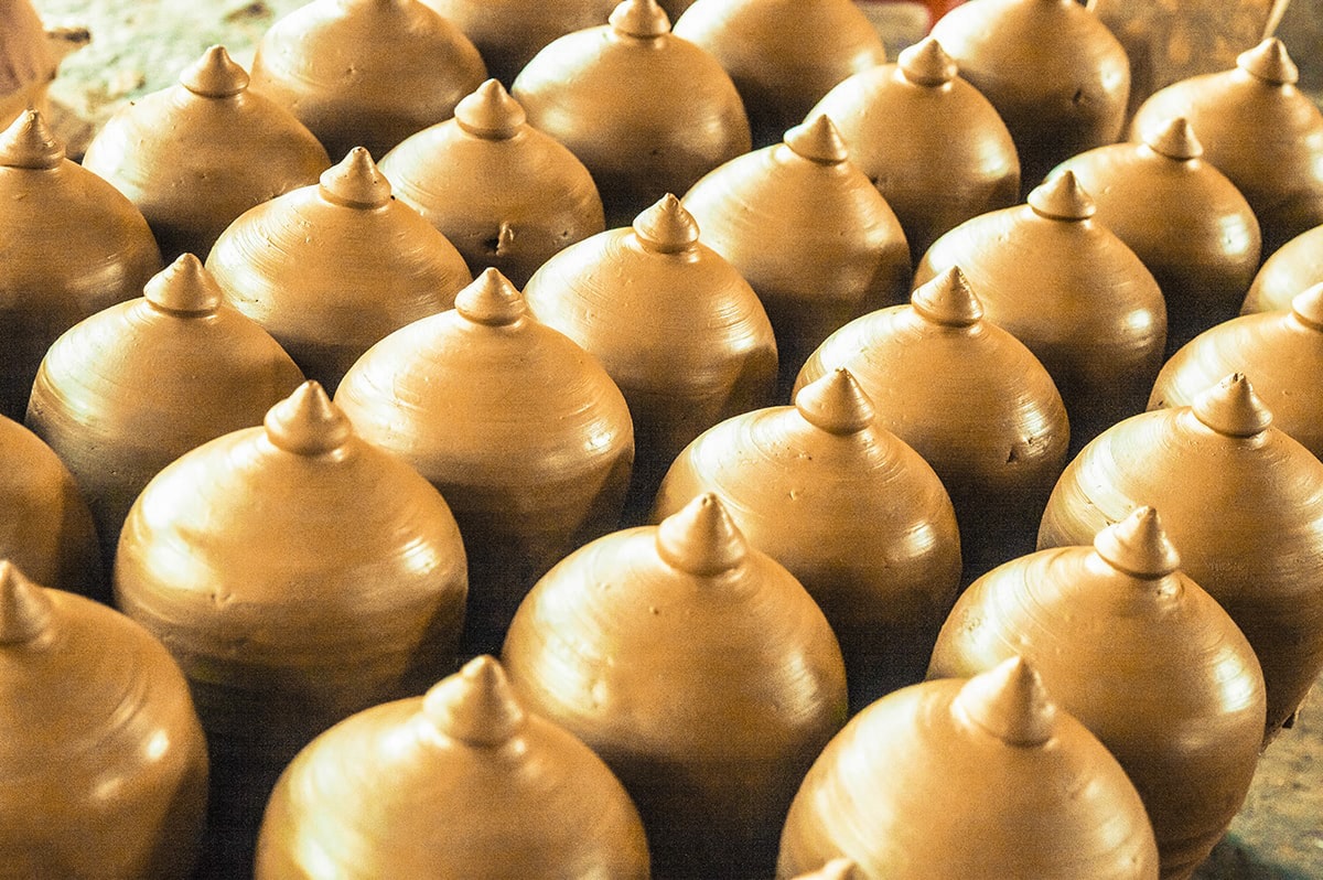 Thanh Ha Pottery Village In Hoi An: Best Tips For Visiting 9 symmetrical pots drying in sun