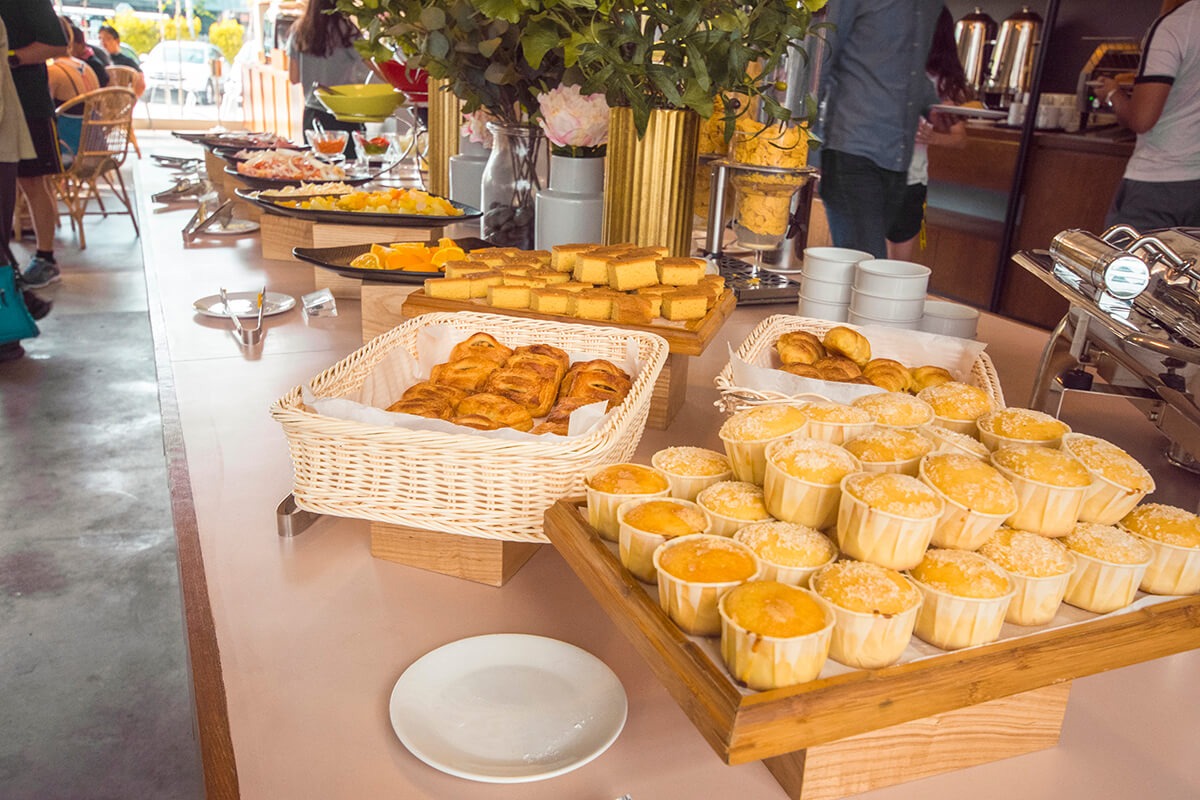 Tune Hotel klia2 The Perfect Airport Stay In Kuala Lumpur 10 breakfast food at minimum cafe in tune hotel klia2