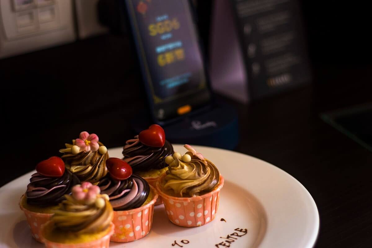 Furama City Centre Review: The Perfect Singapore Stay 7 cupcakes furama city centre review