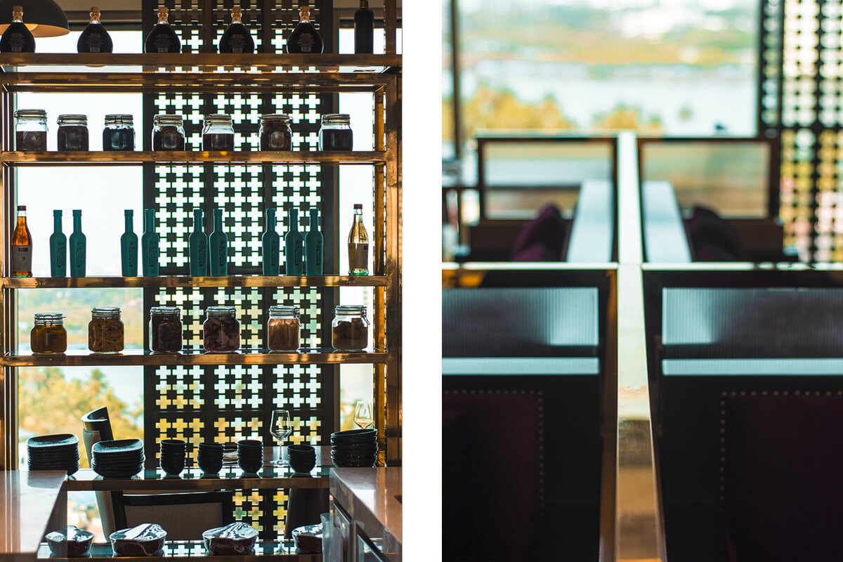 decor at the colony clubhouse in the grand hyatt kochi bolgatty