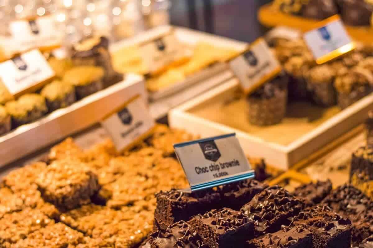 Luang Prabang Night Market: What You NEED To Know 12 pastries luang prabang night market