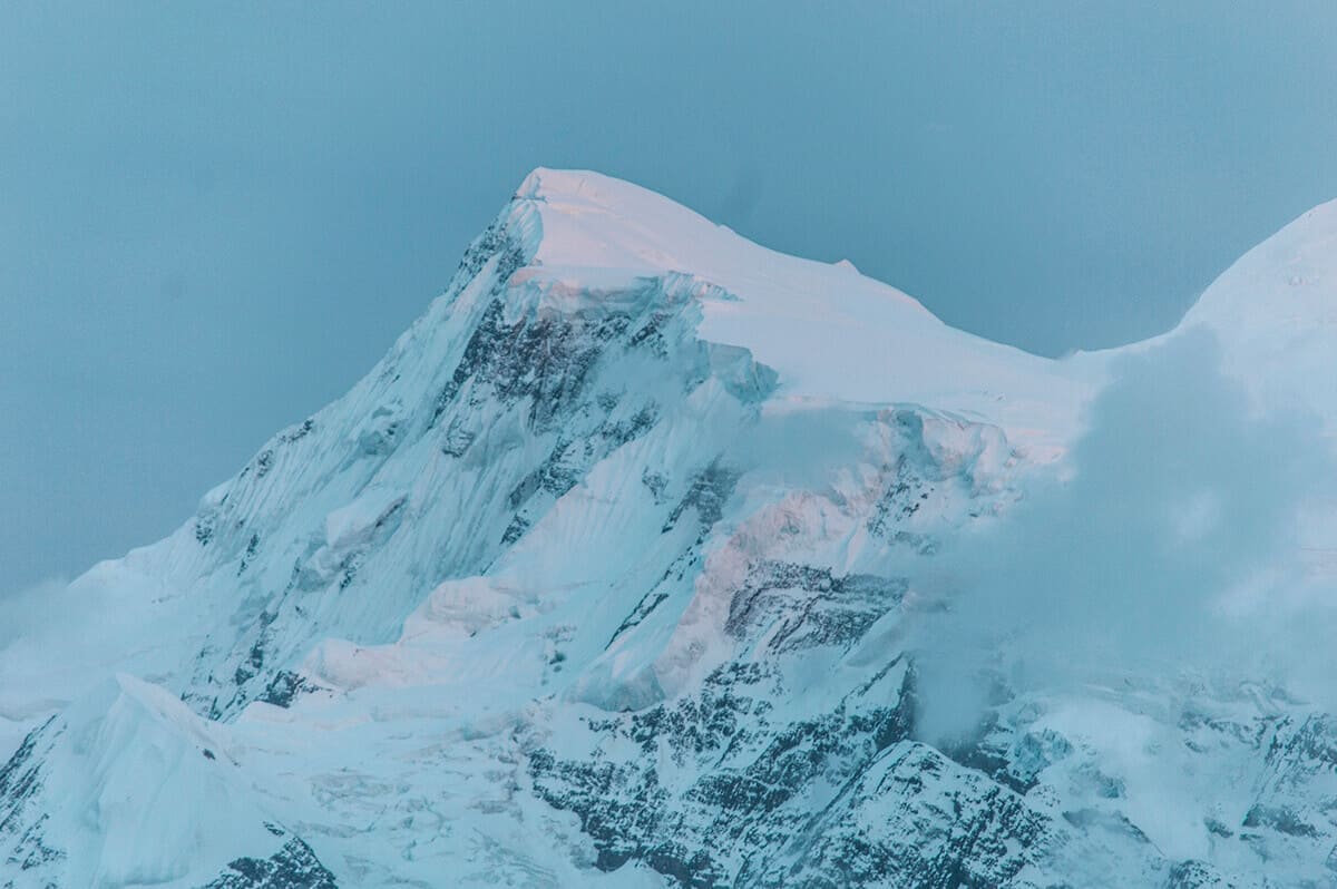 night snowy peak manang to yak kharka on the annapurna circuit