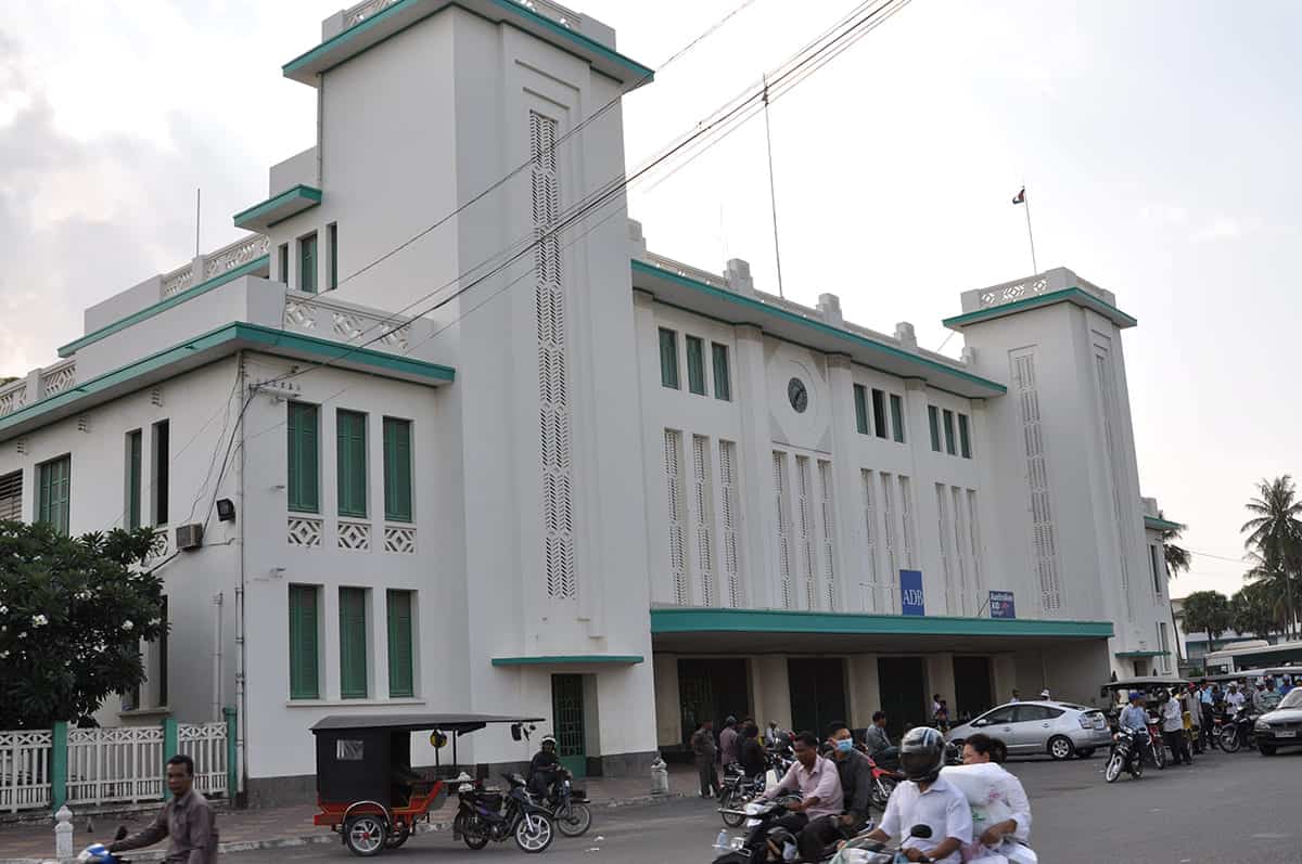 Phnom Penh To Sihanoukville: The 5 Best Ways To Travel 14 the train station in phnom penh where the train to sihanoukville departs from