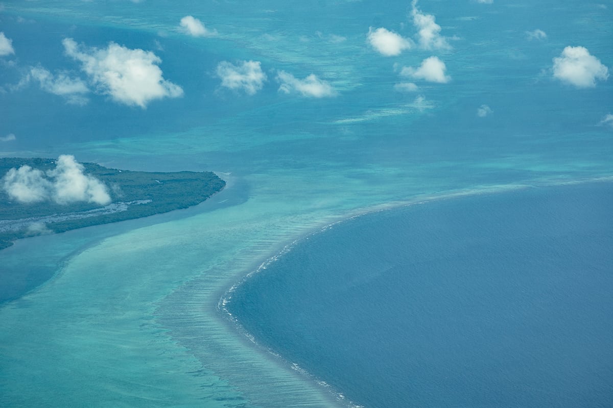 Roatan To Belize: The BEST Scenic Commercial Flight 10 the incredible views of the ocean and reef while flying from roatan to belize