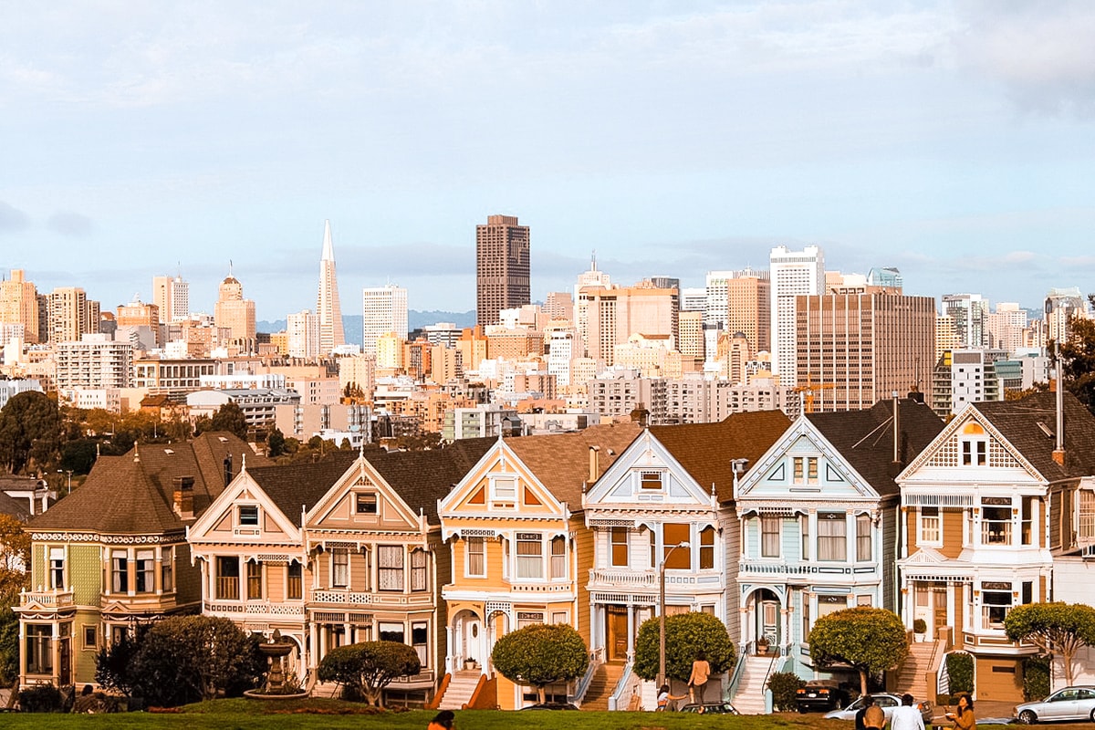 Stopover in Los Angeles, The United States | 48 and 24 Hour Itinerary | What to do in Los Angeles | Layover | Los Angeles | Stopover | One day in | Two days in | When to visit | Where to sleep | Where to eat | How to get around | What to do | Backpacking | Budget Travel | Solo Female Travel | Backpackers Wanderlust |