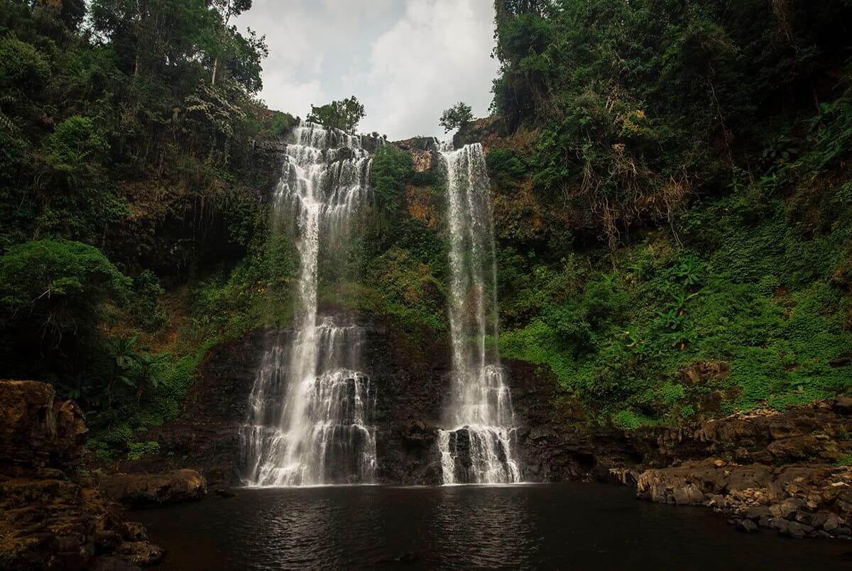 double falls at tad yuang waterfall