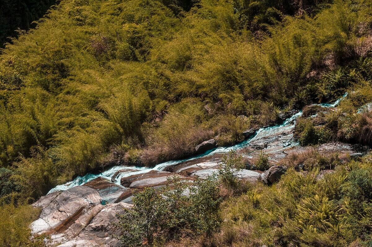 Day 3: Tal To Timang On The Annapurna Circuit 11 blue river tal to timang on the annapurna circuit