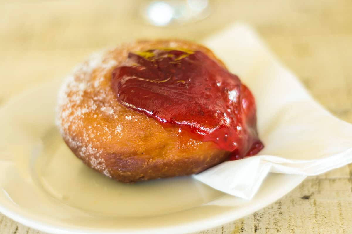 30 Best Things To Do In Rarotonga For The Ultimate Holiday 15 fresh jam donut from lbv in rarotonga