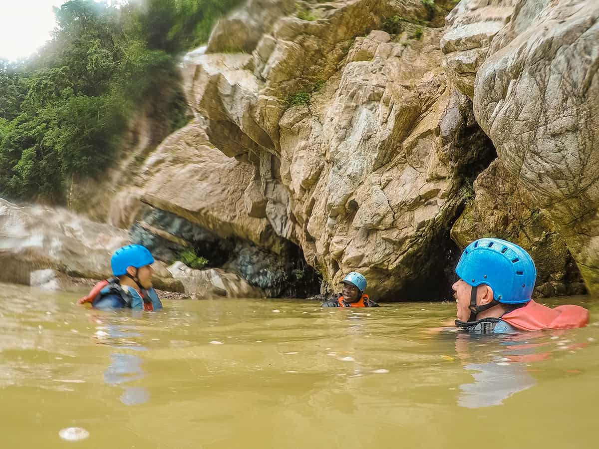 Best White Water Rafting In La Ceiba, Honduras: All You Need To Know 19 getting a run down on what to expect while white water rafting in la ceiba