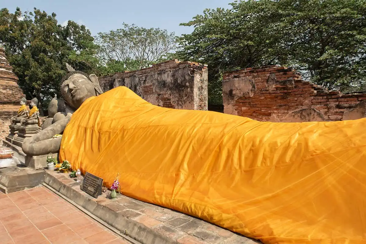 Ayutthaya Day Trip From Bangkok: BEST Guide (2025) 20 Wat Phutthai Sawan reclining Buddha
