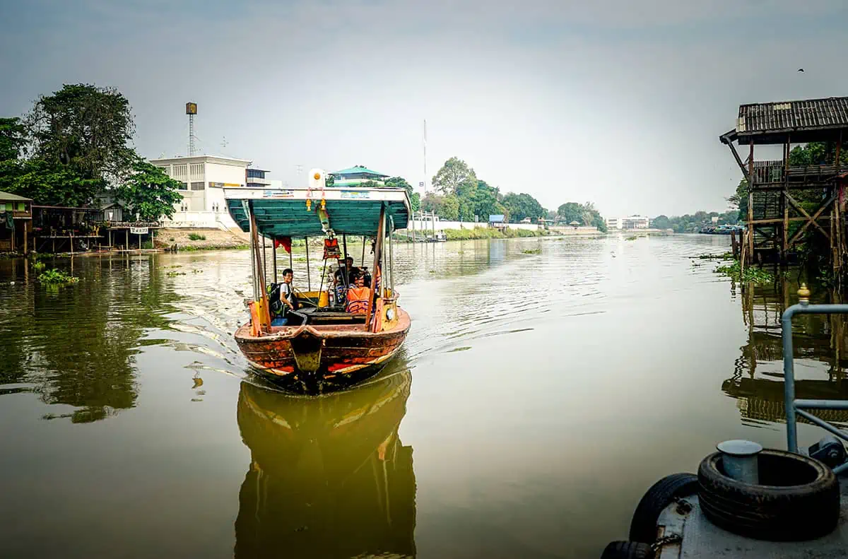 Ayutthaya Day Trip From Bangkok: BEST Guide (2025) 29 exploring the canals in ayutthaya by local river boat