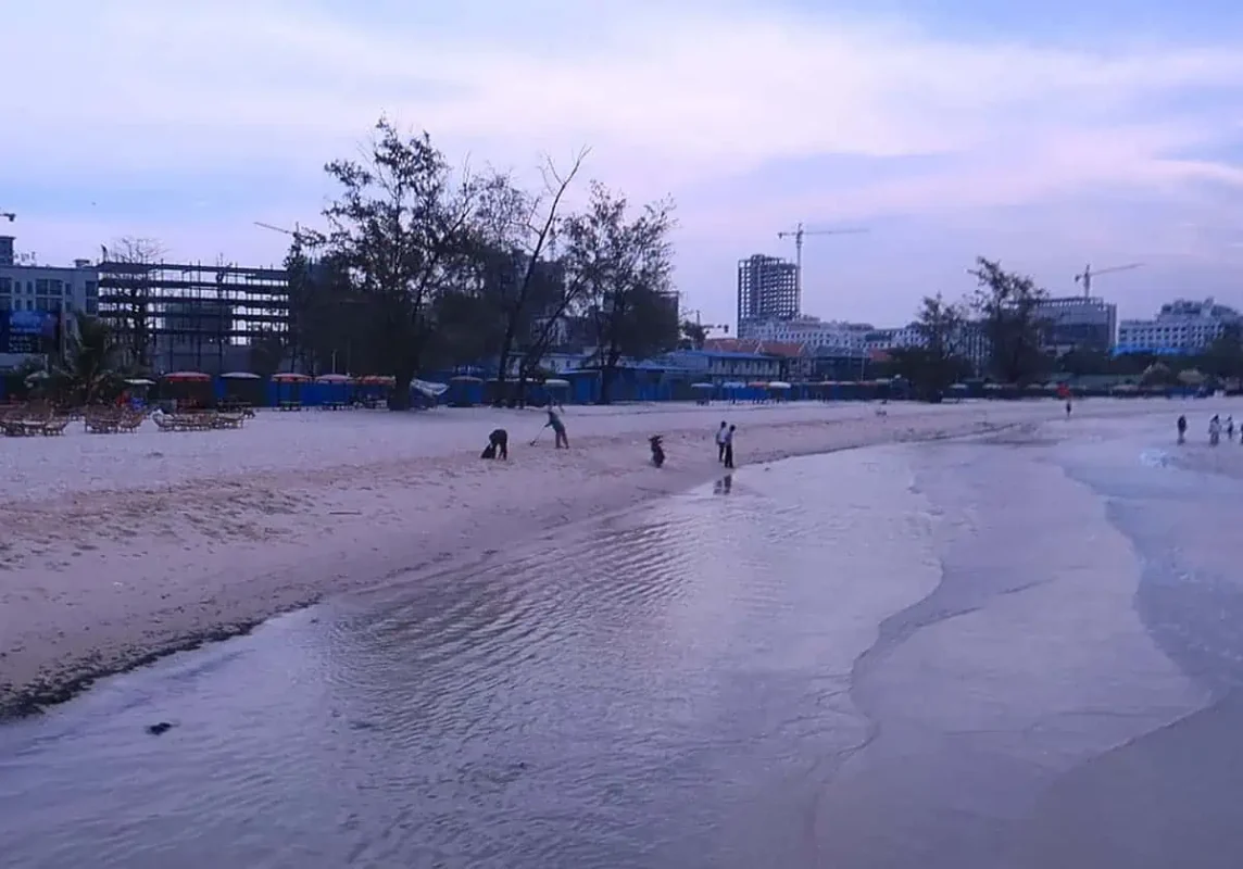 Is Sihanoukville Worth Visiting In 2025? 25 the main beach in sihanoukville being cleaned up from washed up rubbish