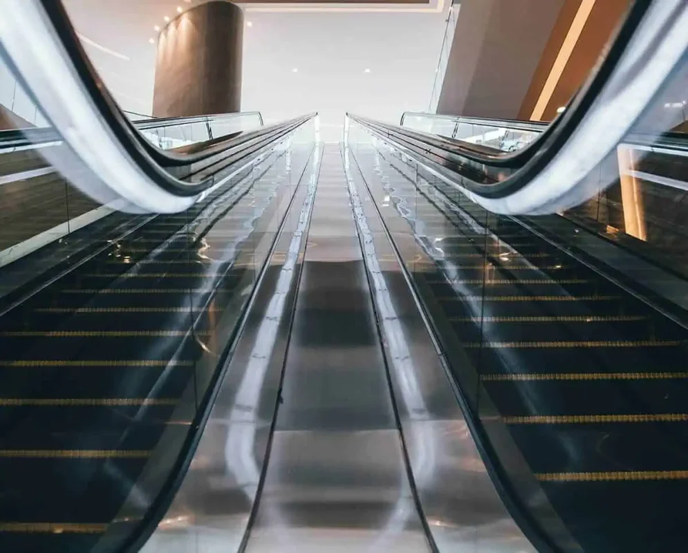 Khao San Road To Suvarnabhumi Airport: ULTIMATE Guide 11 escalators khao san road to bangkok airport thailand