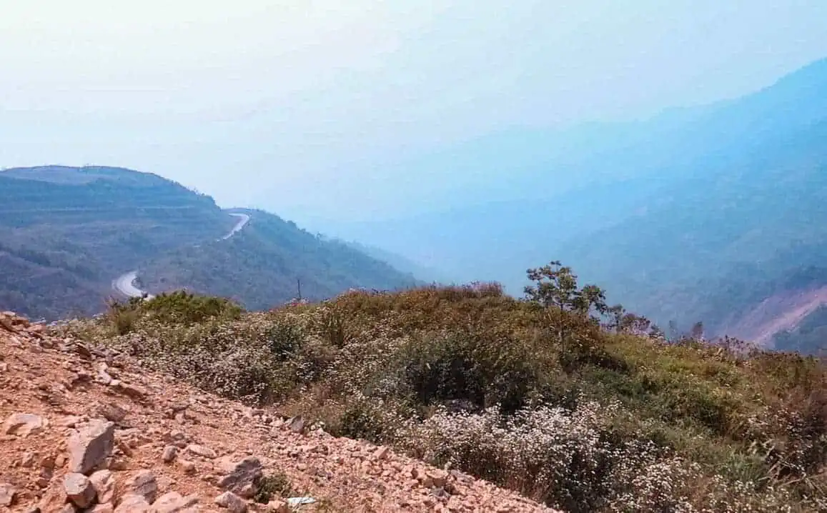 Luang Prabang To Vang Vieng: Train, Bus Or Shuttle? 6 viewpoint over mountains from luang prabang to vang vieng