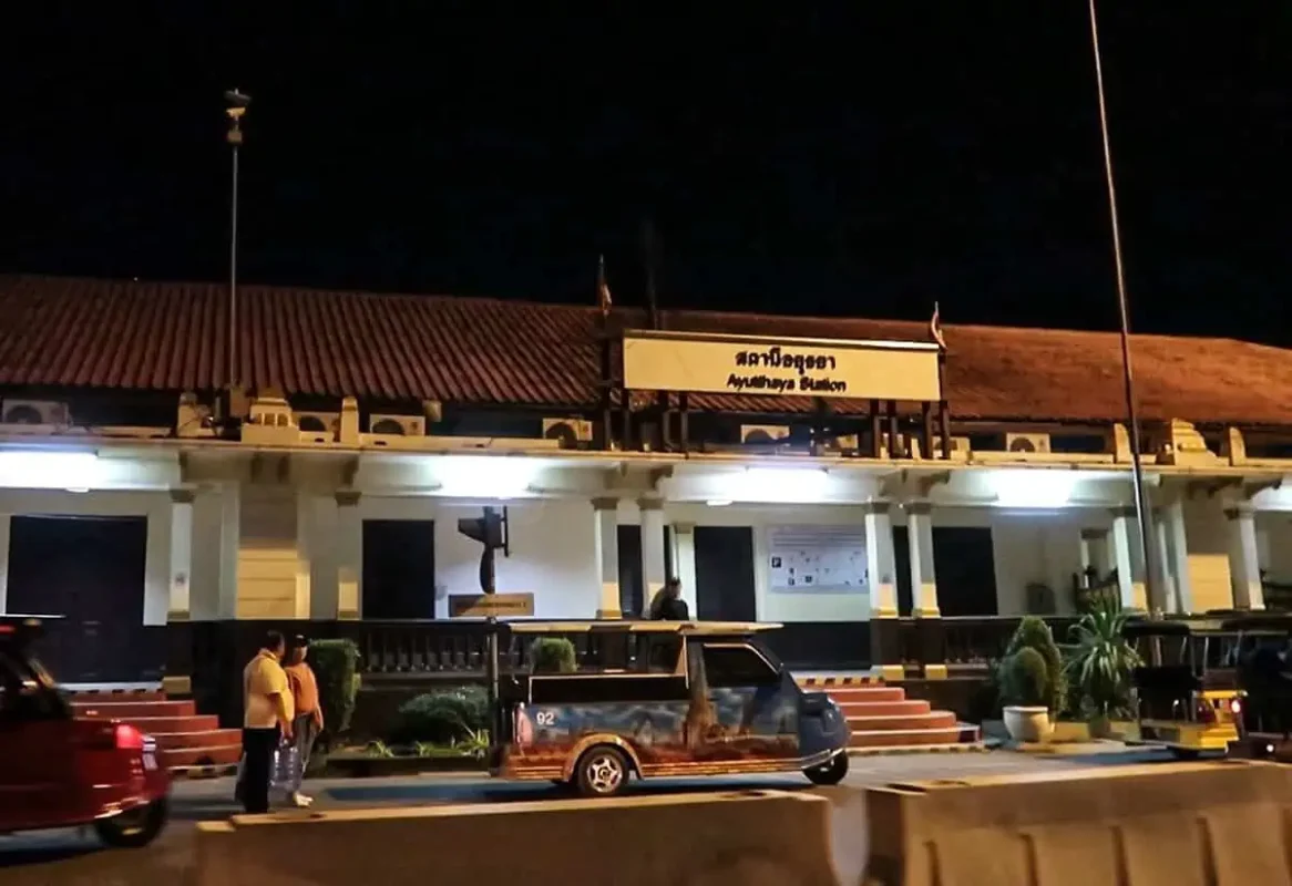 Sleeper Train Bangkok to Chiang Mai: BEST Tips 2025 5 The entrance of Ayutthaya train station, a notable stop on the Bangkok to Chiang Mai overnight train route