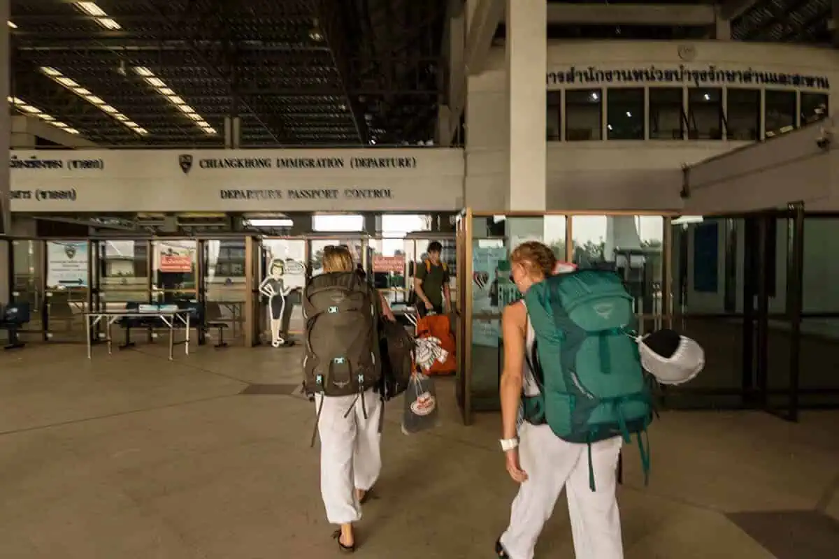 Chiang Khong To Huay Xai: Border Crossing Tips (2025) 11 arriving at thai immigration and traveling from chiang khong to huay xai